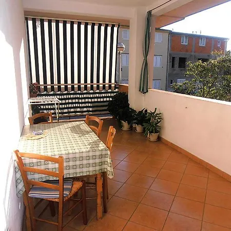 Apartment Rusendic 4 Makarska